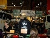 Ein cool entwickelter Stand: Man konnte außen um den Verkaufsbereich rum laufen und sich dort mit Büchern eindecken