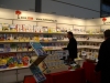 Ich bin ganz froh, dass ich keine Schulbücher mehr lernen muss...