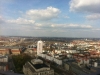 Zwei weitere Wahrzeichen der Stadt: der Leipziger Hauptbahnhof und das Messehochhaus.